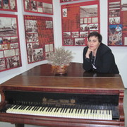 Елена Аврамидис on My World.