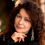 Oksana Liera on My World.